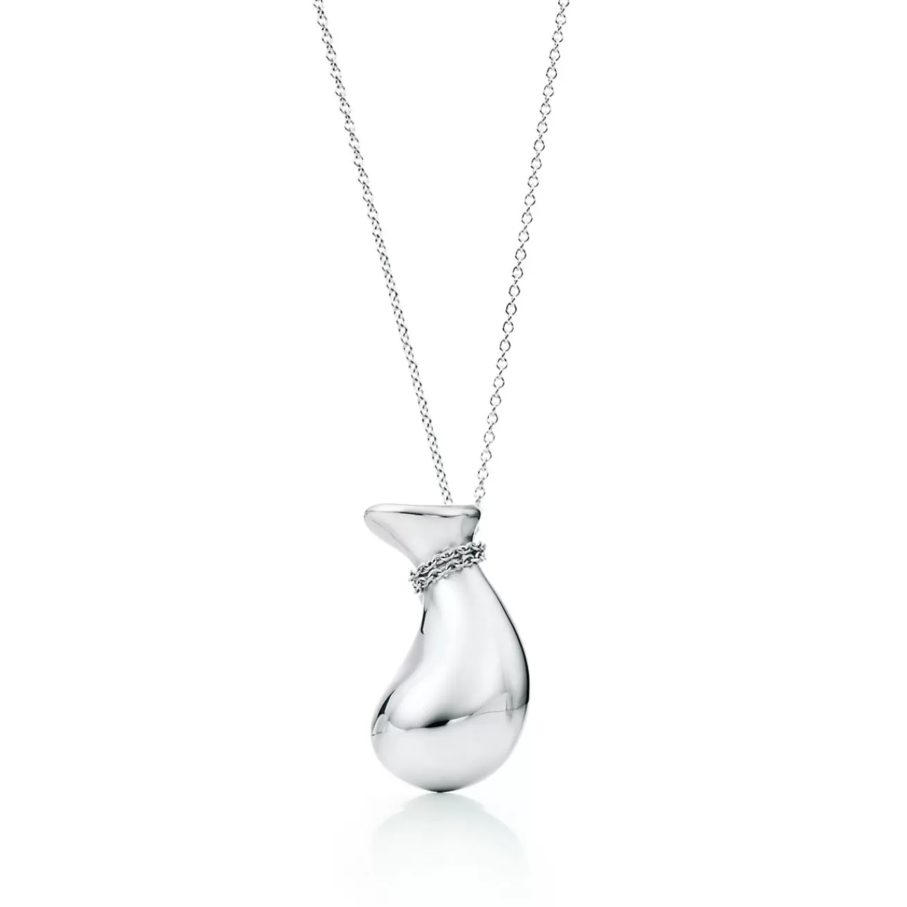Tiffany & Co. Elsa Peretti® Bottle jug pendant in sterling silver, small. | ^ Necklaces & Pendants | Sterling Silver Jewelry
