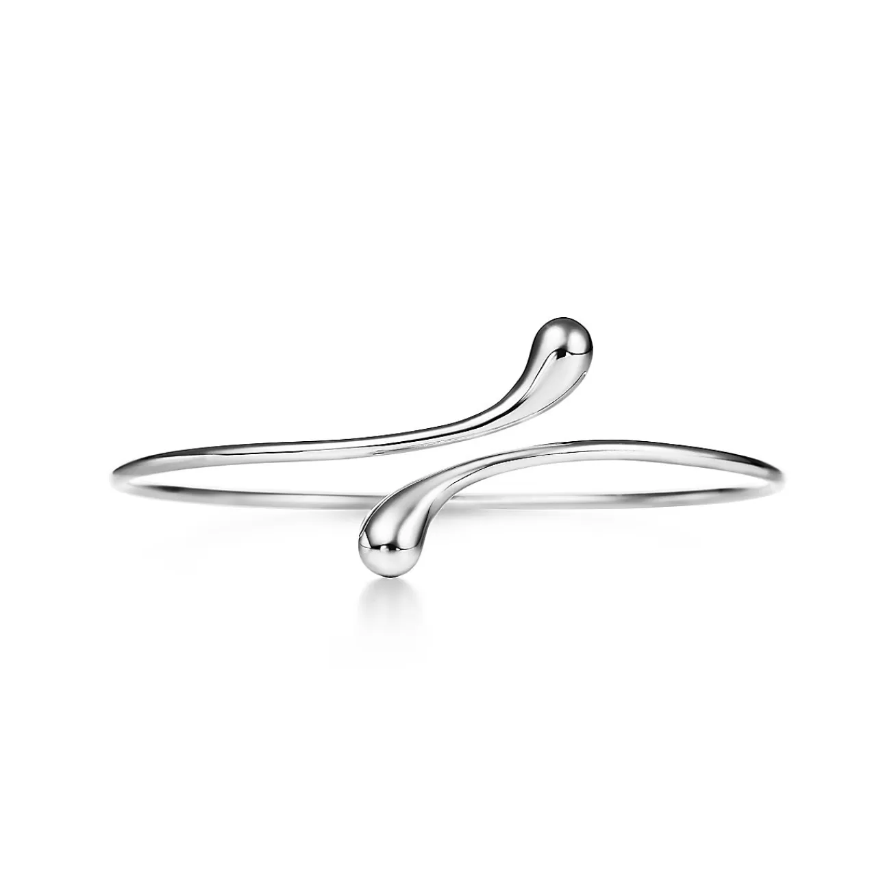 Tiffany & Co. Elsa Peretti® Elongated Teardrop bangle in sterling silver, small. | ^ Bracelets | Bold Silver Jewelry