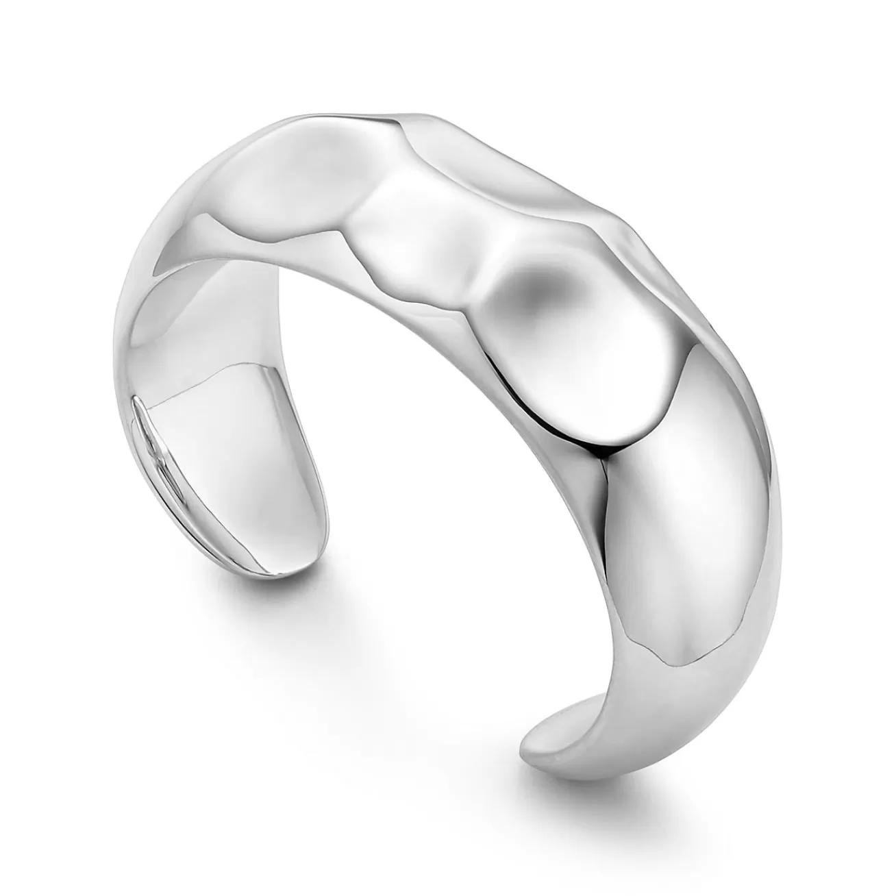 Tiffany & Co. Elsa Peretti® Faceted cuff in sterling silver, medium. | ^ Bracelets | Bold Silver Jewelry