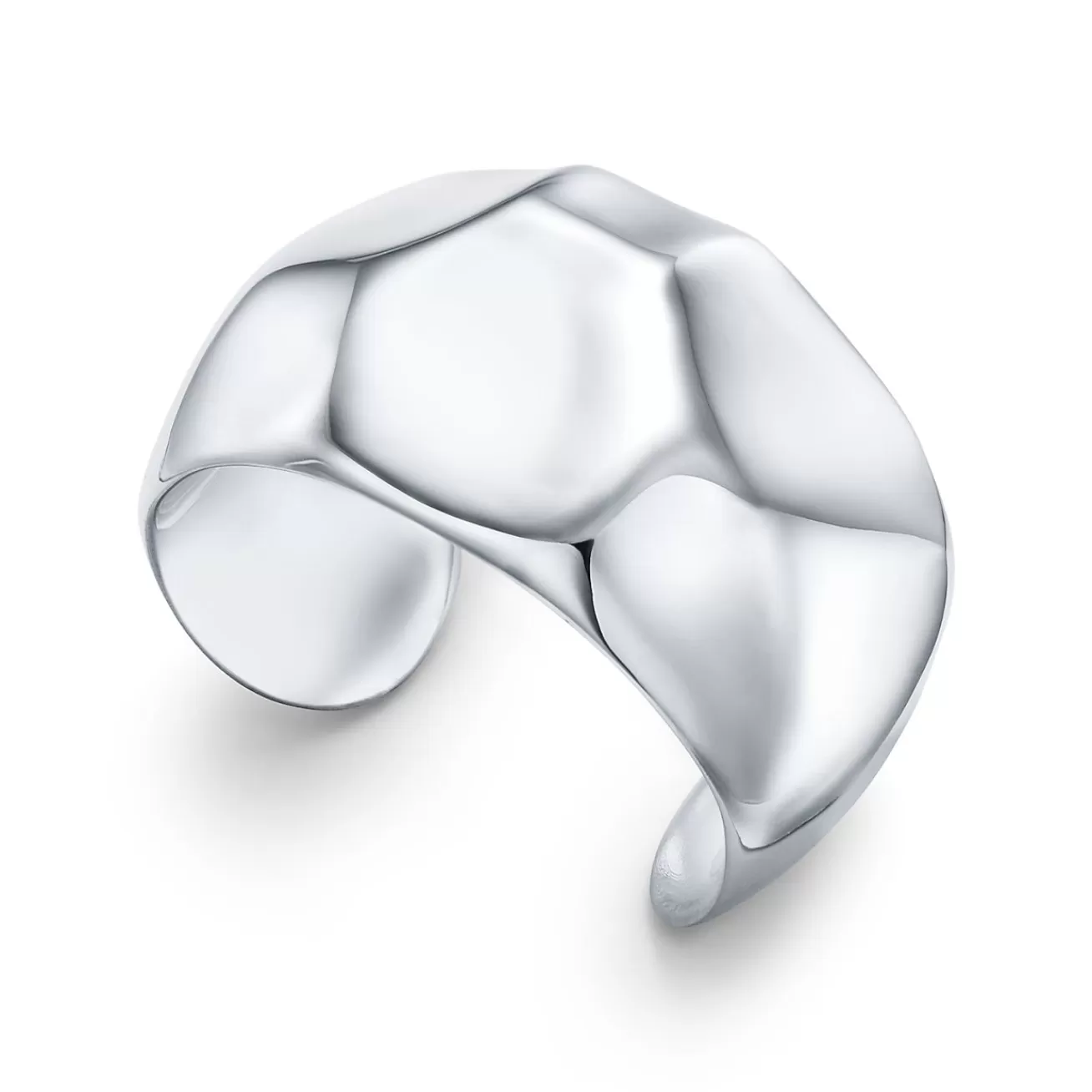 Tiffany & Co. Elsa Peretti® Faceted cuff in sterling silver, medium. | ^ Bracelets | Bold Silver Jewelry