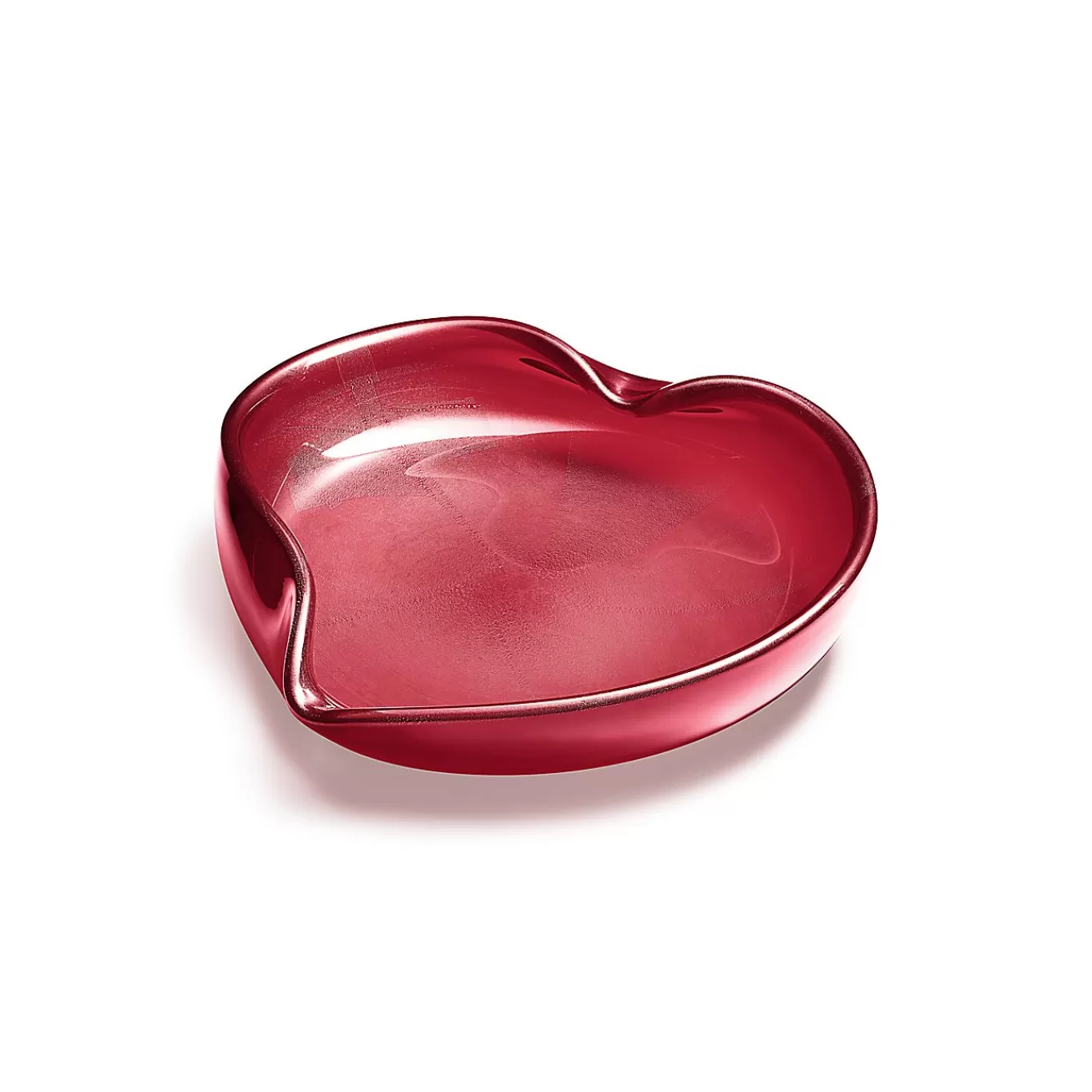 Tiffany & Co. Elsa Peretti® Heart dish in red and gold-colored crystal glass. | ^ Decor | Elsa Peretti Home