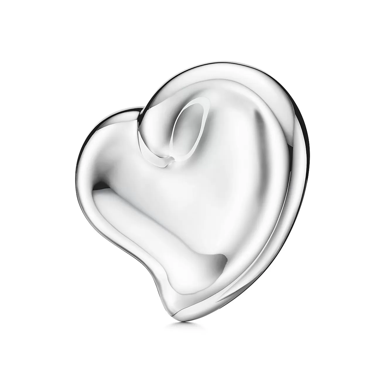 Tiffany & Co. Elsa Peretti® Heart dish in sterling silver. | ^ Elsa Peretti® | Decor