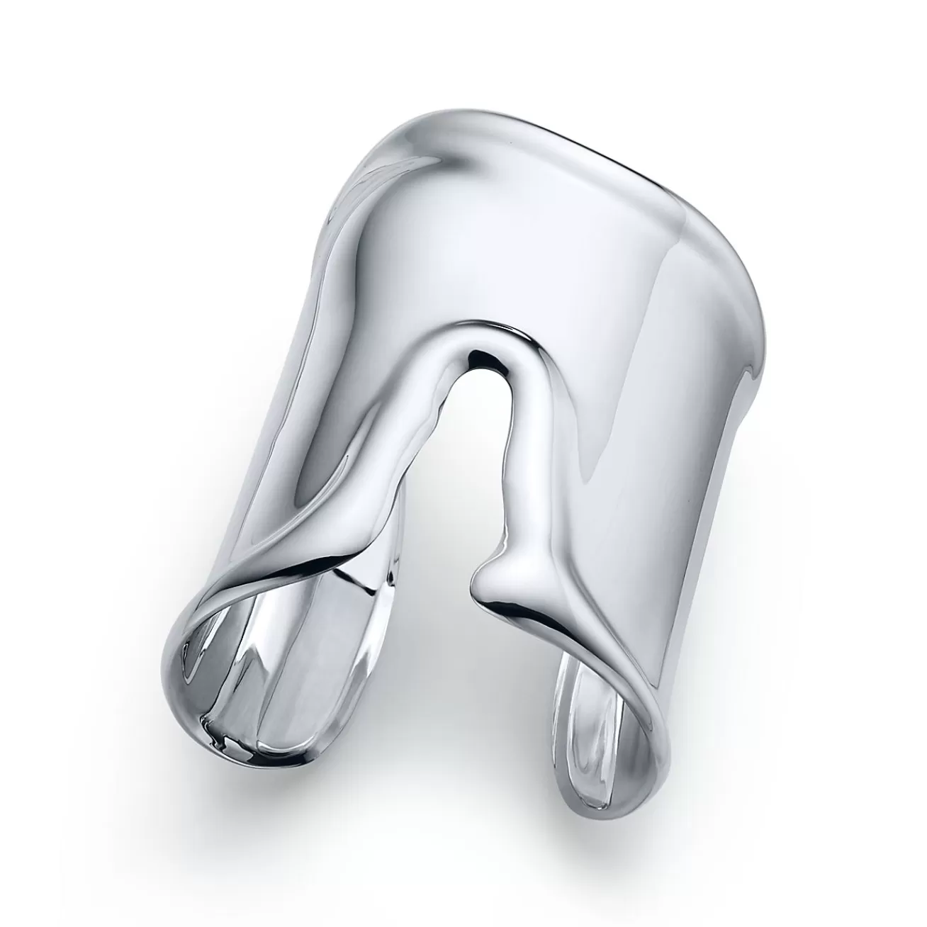 Tiffany & Co. Elsa Peretti® large Bone cuff in sterling silver, 95 mm wide. | ^ Bracelets | Sterling Silver Jewelry