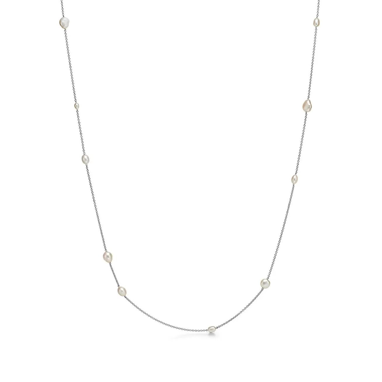 Tiffany & Co. Elsa Peretti® Pearls by the Yard™ sprinkle necklace in sterling silver. | ^ Necklaces & Pendants | Sterling Silver Jewelry