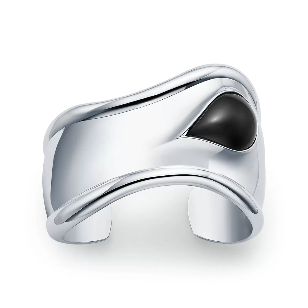 Tiffany & Co. Elsa Peretti® small Bone cuff in sterling silver with black jade, 43 mm wide. | ^ Bracelets | Colored Gemstone Jewelry