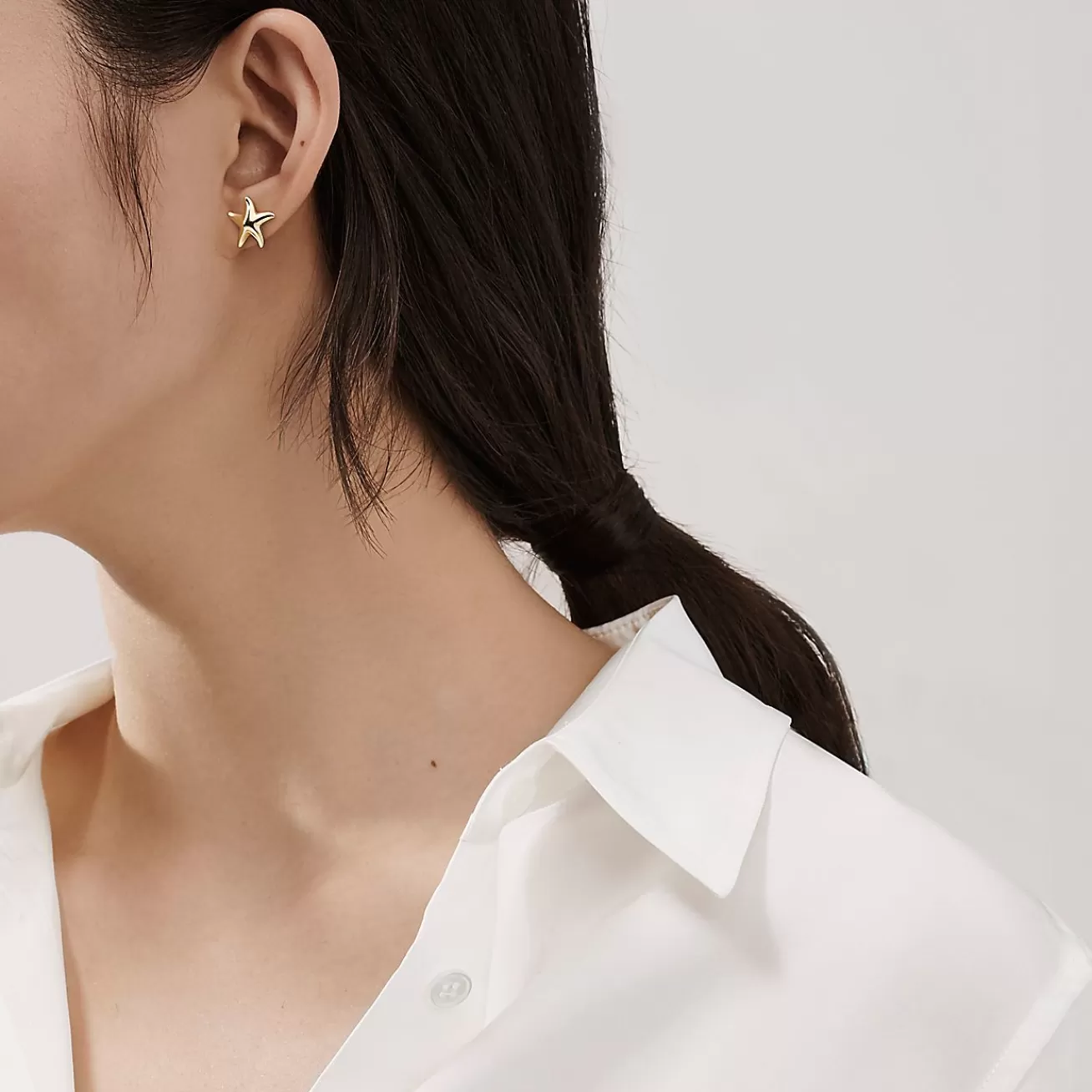 Tiffany & Co. Elsa Peretti® Starfish earrings in 18k gold. | ^ Earrings | Gold Jewelry