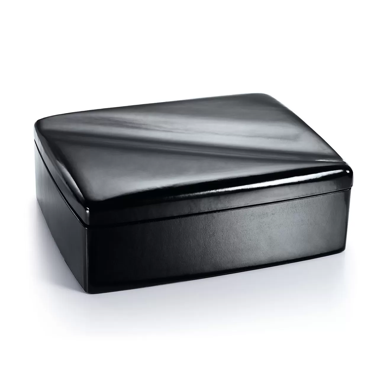 Tiffany & Co. Elsa Peretti® Wave jewelry box in black leather. | ^ Decor | Elsa Peretti Home