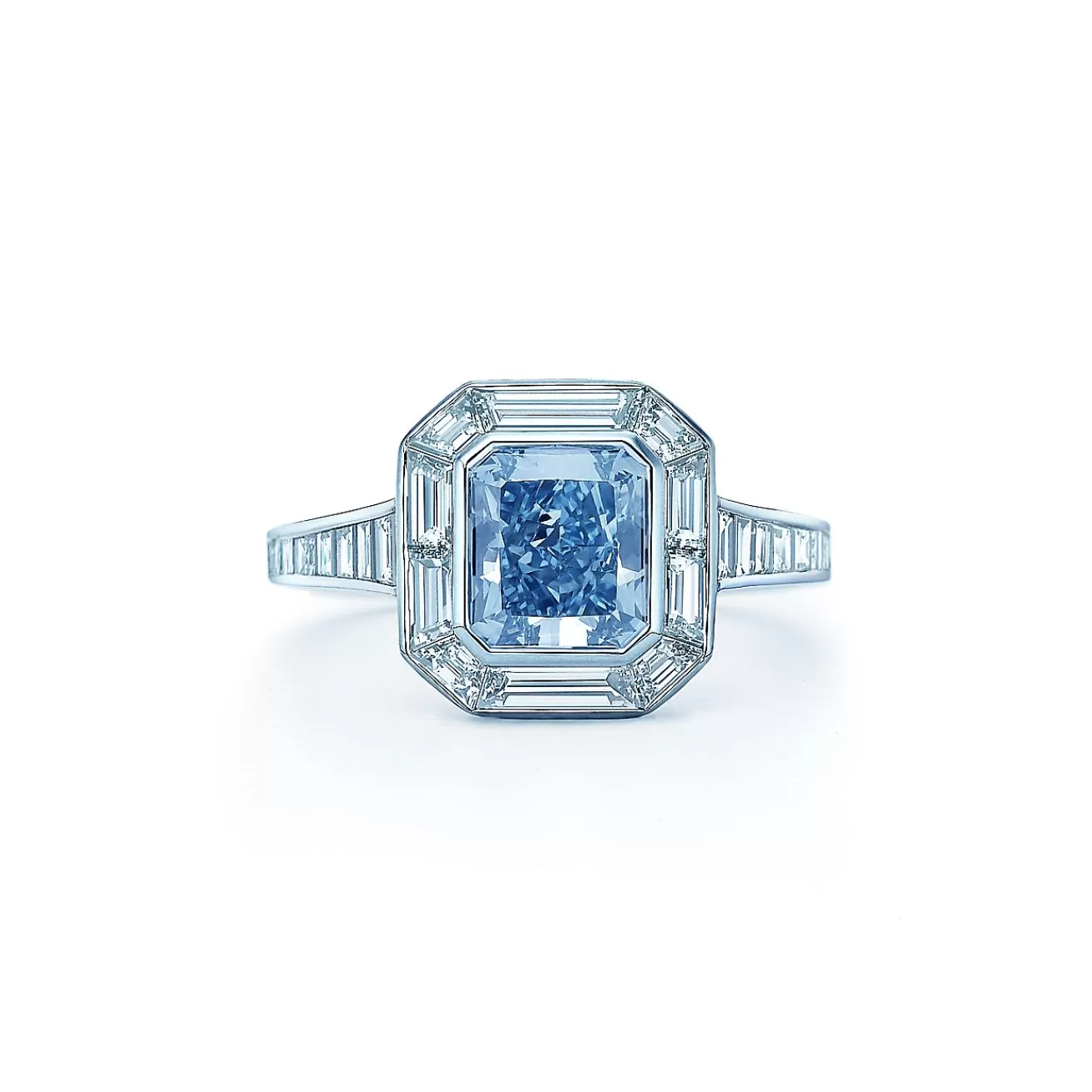 Tiffany & Co. Fancy Intense Blue diamond ring in platinum with white diamonds. | ^ Platinum Jewelry | Diamond Jewelry