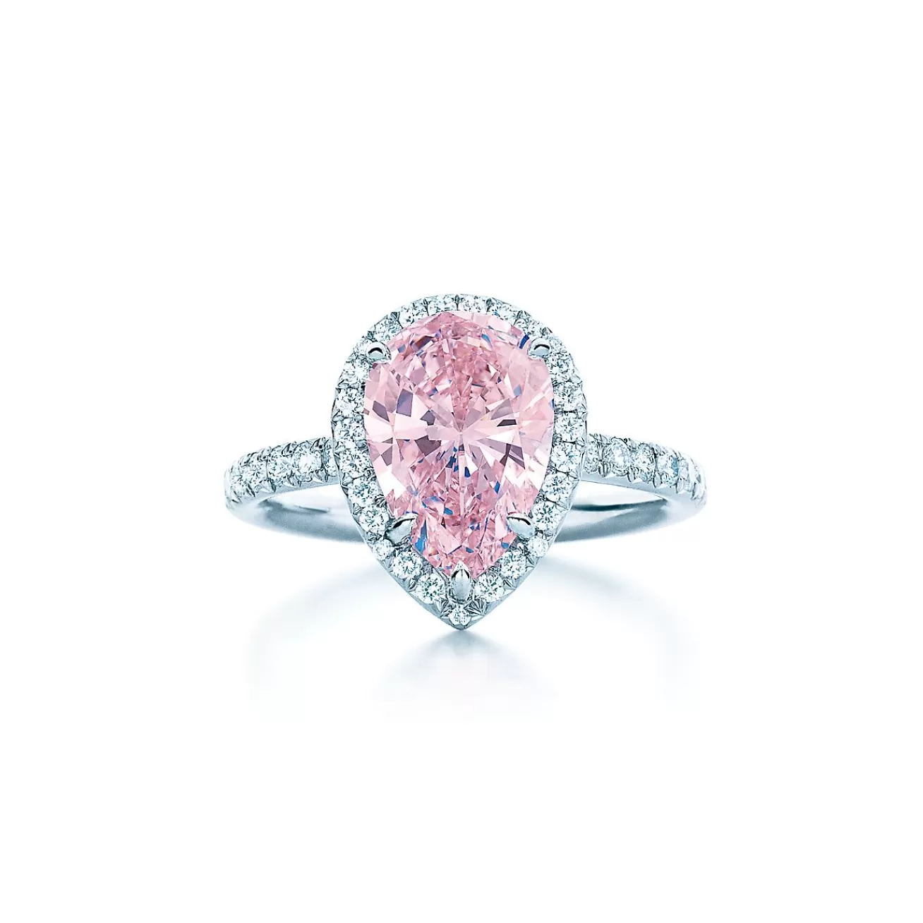 Tiffany & Co. Pear-shaped pink diamond ring in platinum with white diamonds. | ^ Platinum Jewelry | Diamond Jewelry