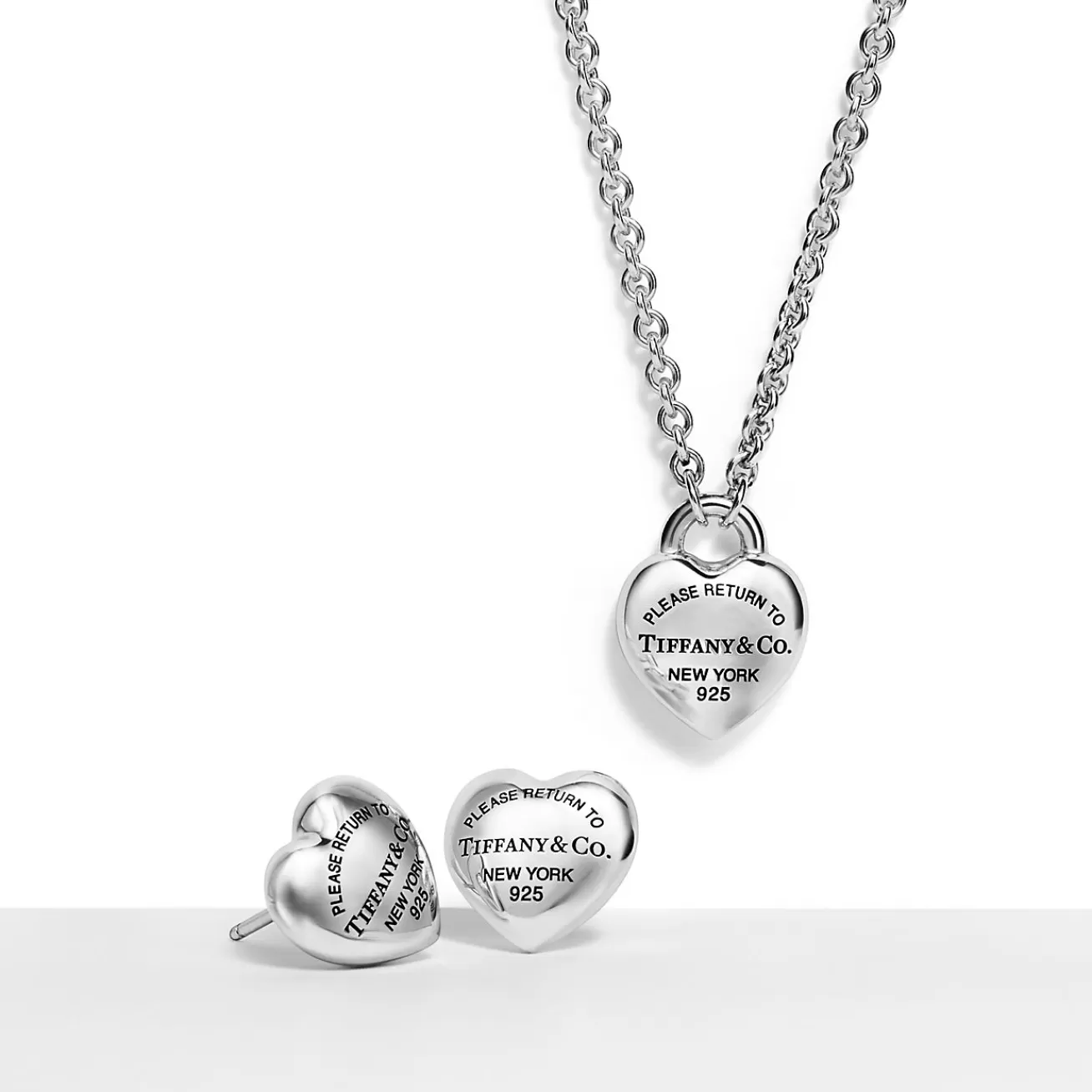 Tiffany & Co. Return to Tiffany® Full Heart Tag Pendant and Earrings Set in Sterling Silver | ^ Necklaces & Pendants | Gifts for Her