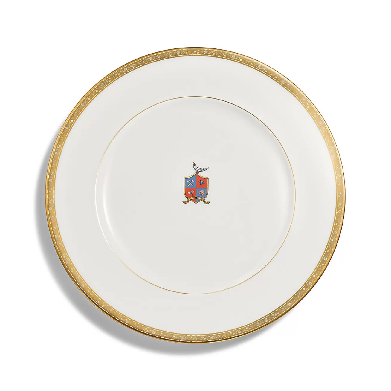 Tiffany & Co. Tiffany Crest Dinner Plate in Bone China | ^ Tableware