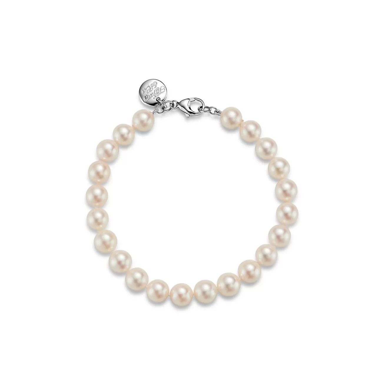 Tiffany & Co. Tiffany Essential Pearls bracelet of Akoya pearls with an 18k white gold clasp. | ^ Bracelets | Gold Jewelry