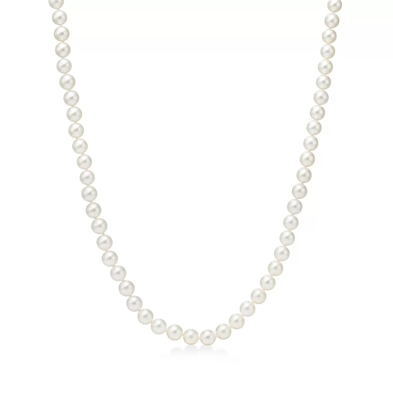 Tiffany & Co. Tiffany Essential Pearls necklace of Akoya pearls with an 18k white gold clasp. | ^ Necklaces & Pendants | Pearl Jewelry
