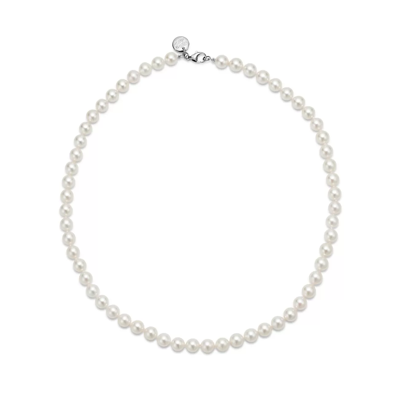 Tiffany & Co. Tiffany Essential Pearls necklace of Akoya pearls with an 18k white gold clasp. | ^ Necklaces & Pendants | Pearl Jewelry
