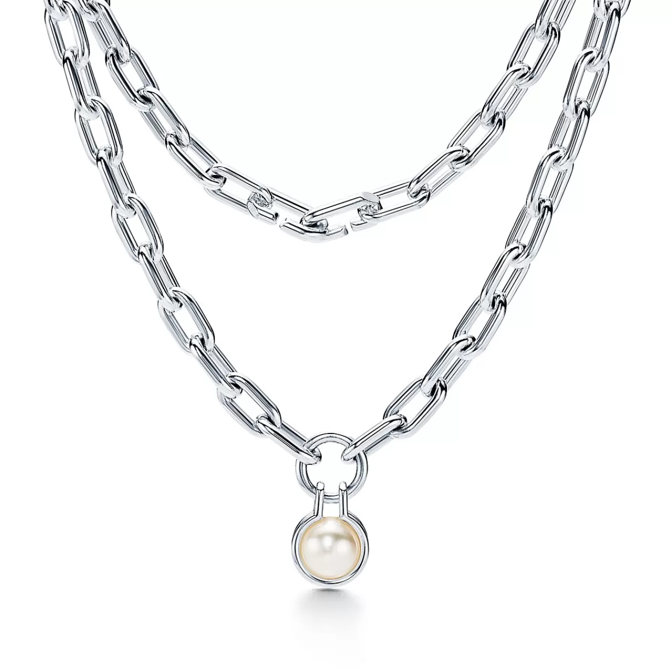 Tiffany & Co. Tiffany HardWear freshwater pearl necklace in sterling silver. | ^ Necklaces & Pendants | Men's Jewelry