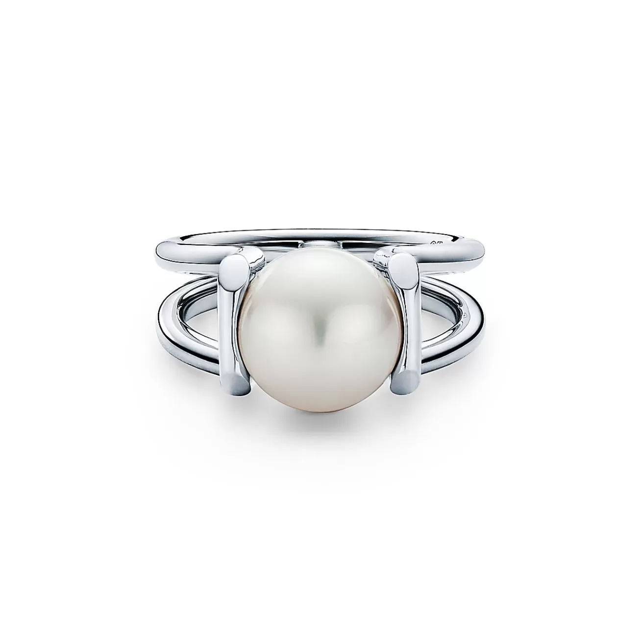 Tiffany & Co. Tiffany HardWear freshwater pearl ring in sterling silver. | ^ Rings | Gifts for Her