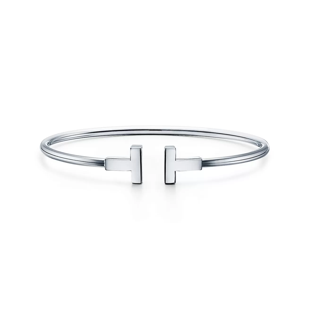Tiffany & Co. Tiffany T wire bracelet in 18k white gold, medium. | ^ Bracelets | Tiffany T