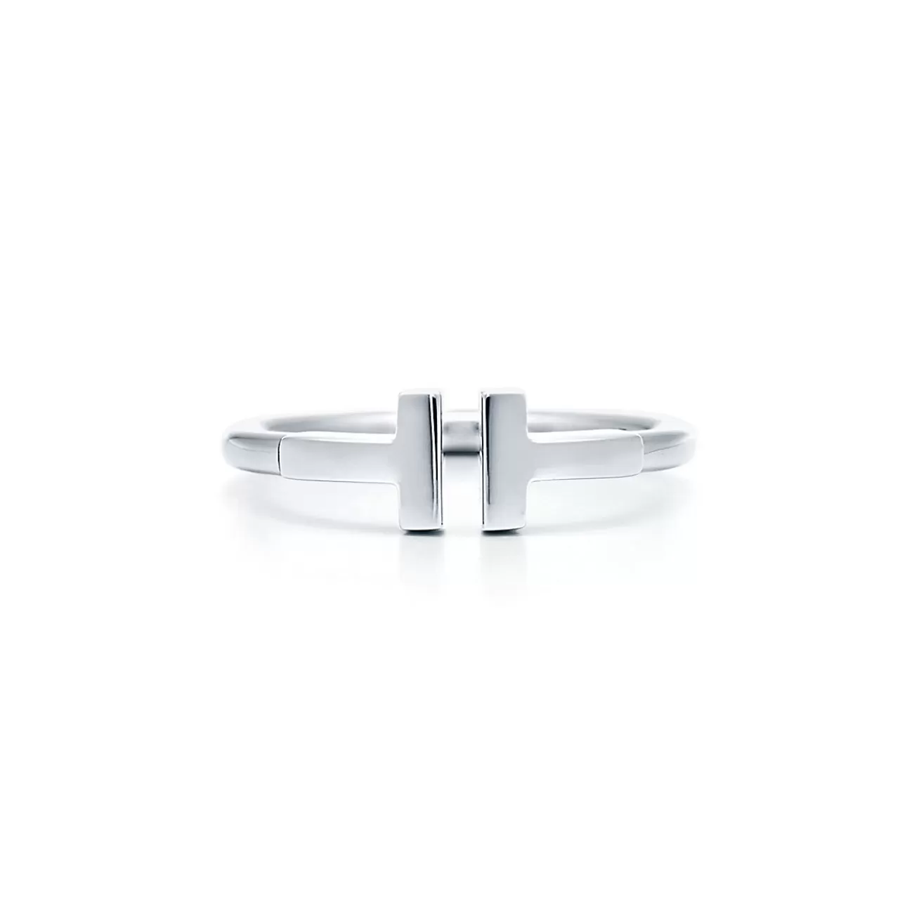 Tiffany & Co. Tiffany T wire ring in 18k white gold. | ^ Rings | Men's Jewelry