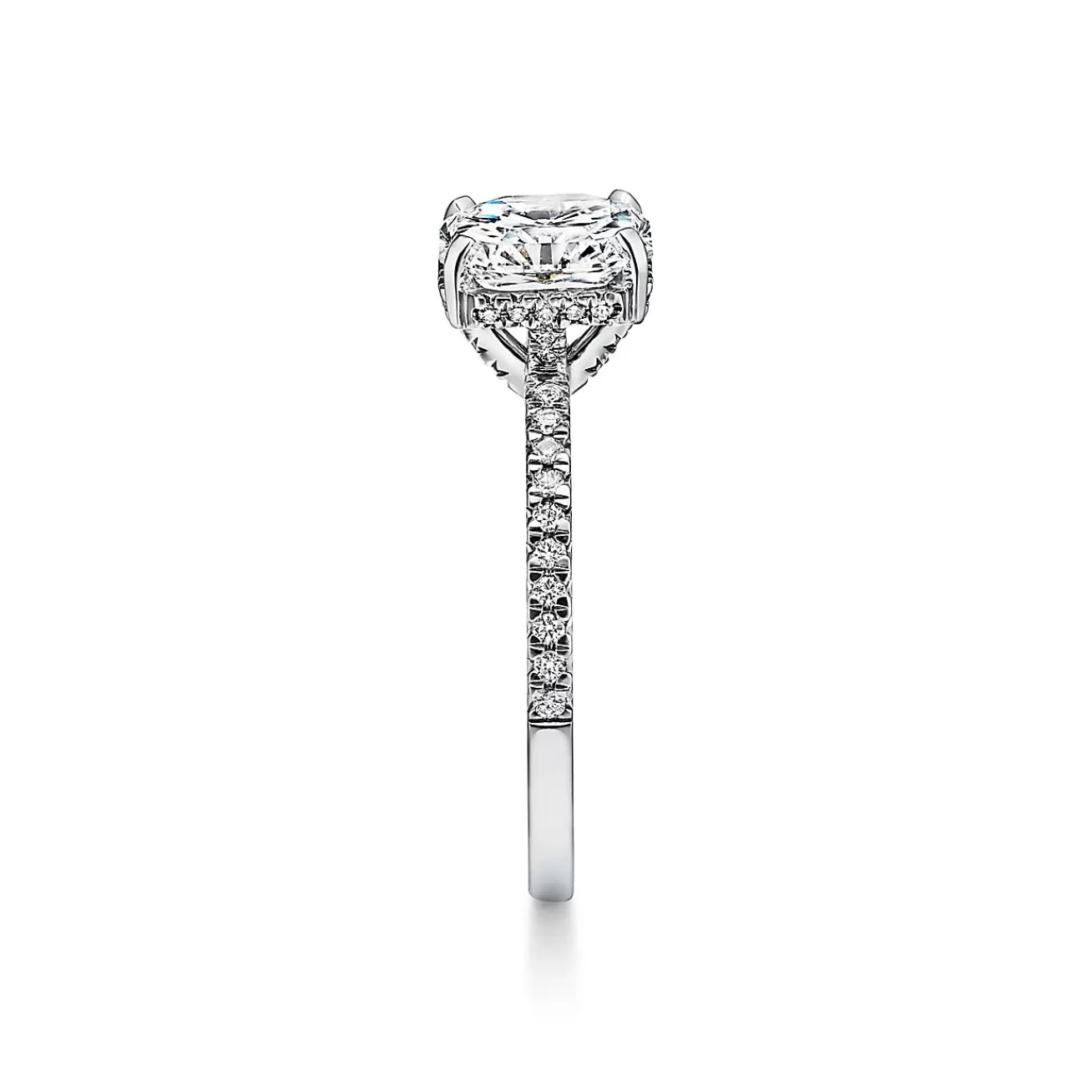 Tiffany & Co. Tiffany True® engagement ring in platinum: an icon of modern love. | ^ Engagement Rings