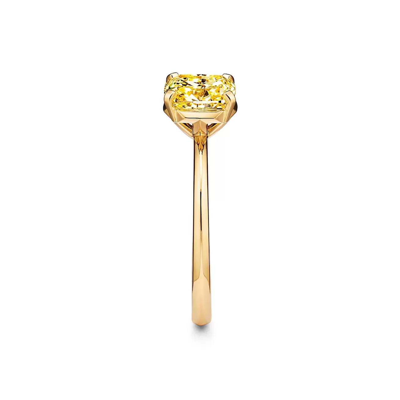 Tiffany & Co. Tiffany True® yellow diamond engagement ring in 18k gold: an icon of modern love | ^ Engagement Rings