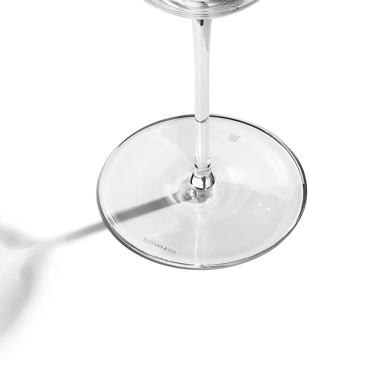 Tiffany & Co. Tiffany Wisteria White Wine Glass in Glass | ^ The Couple | Wedding Gifts