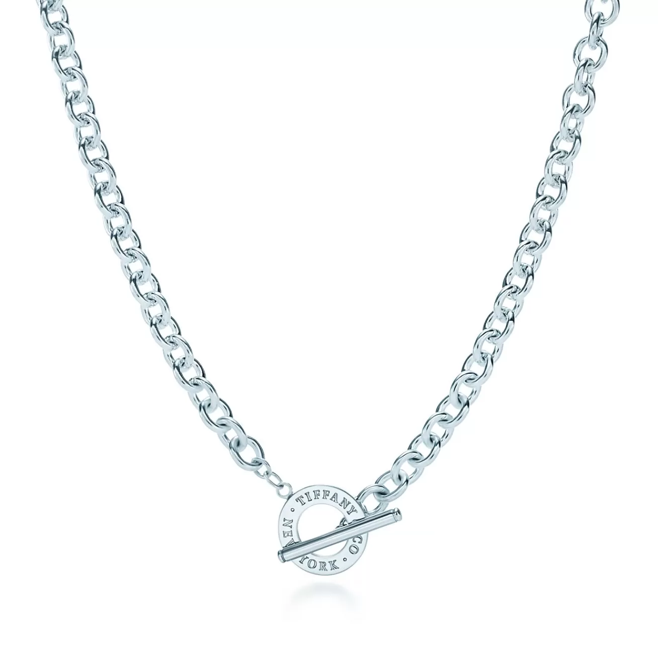Tiffany & Co. Toggle necklace in sterling silver. | ^ Necklaces & Pendants | Sterling Silver Jewelry