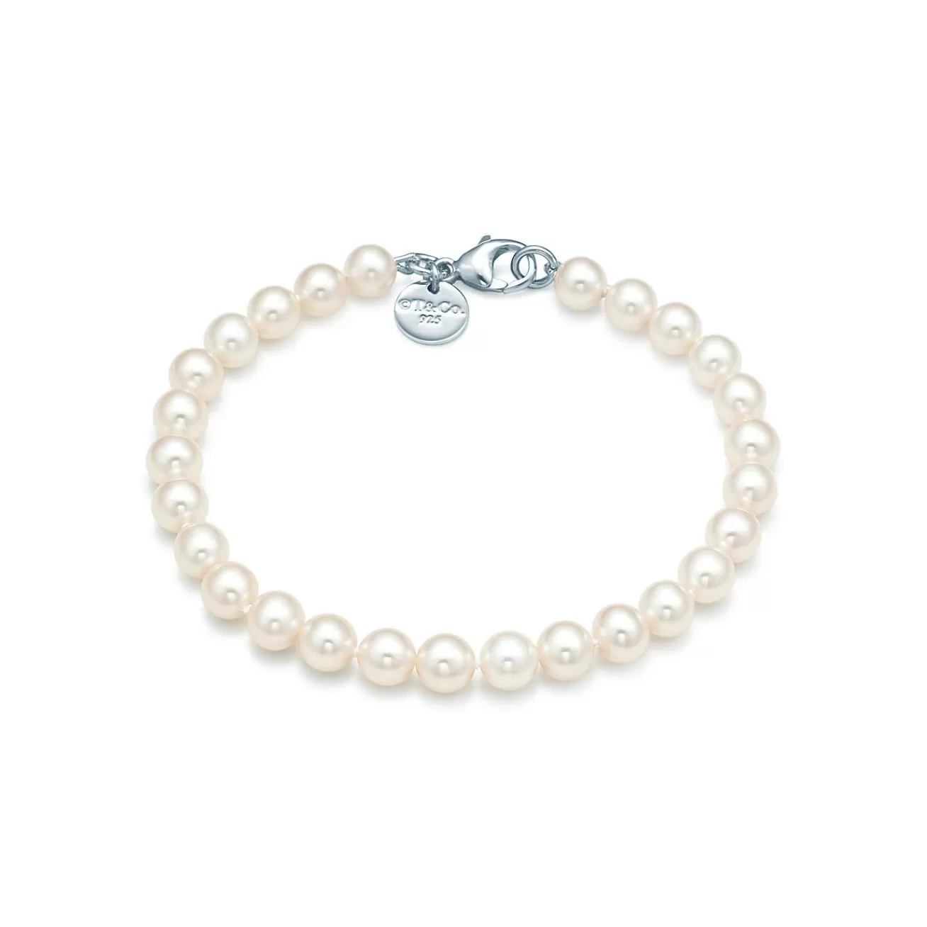 Tiffany & Co. Ziegfeld Collection bracelet of freshwater cultured pearls with a silver clasp. | ^ Bracelets | Sterling Silver Jewelry